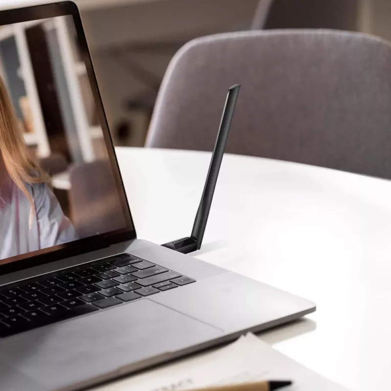 Bezdrôtový USB Wi-Fi adaptér TP-LINK Archer TX35U PLUS — Wi-Fi 6 Dualband 1201 Mbit/s, USB napájaný, čierny