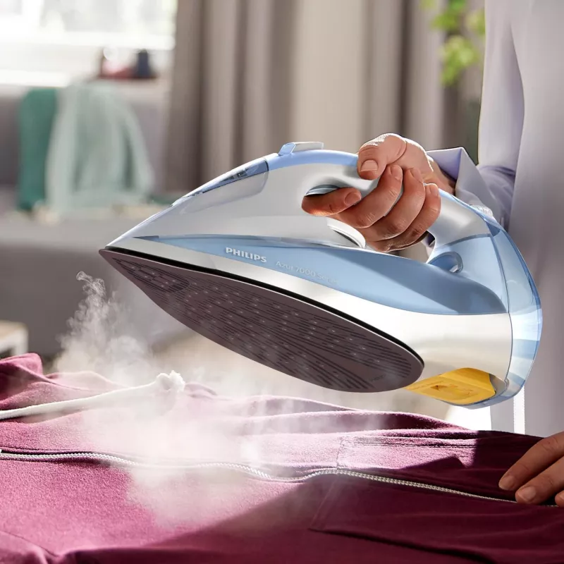 Naparávač Philips 7000 séria DST7011/20 — 2600 W, 0,3 l nádrž, SteamGlide Plus žehliaca plocha, Vertikálna para