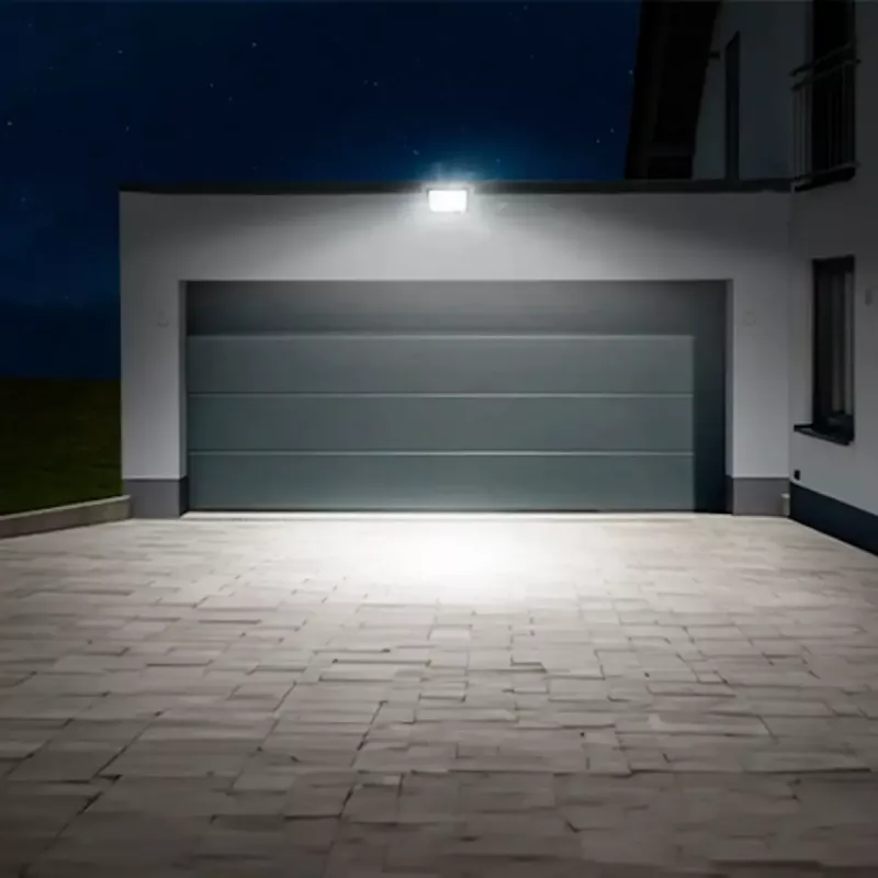 Vonkajší LED reflektor OLLO VS121C-200W-40K — 200 W, 20 000 lm, 4000 K