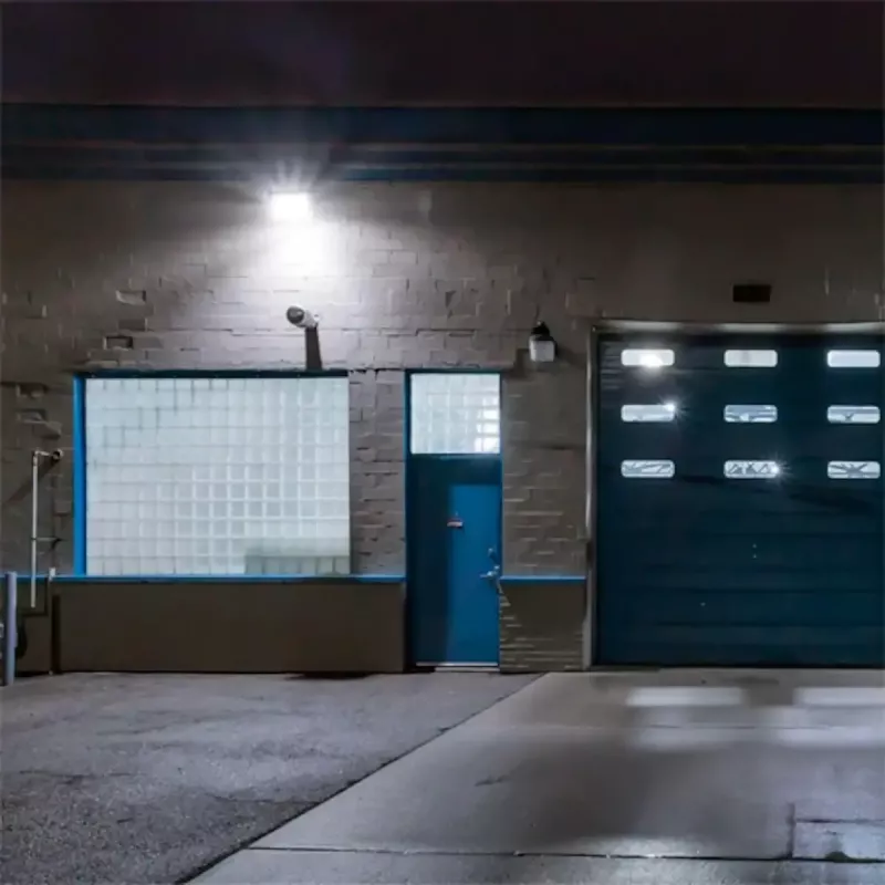 Vonkajší LED reflektor OLLO VS121C-200W-40K — 200 W, 20 000 lm, 4000 K