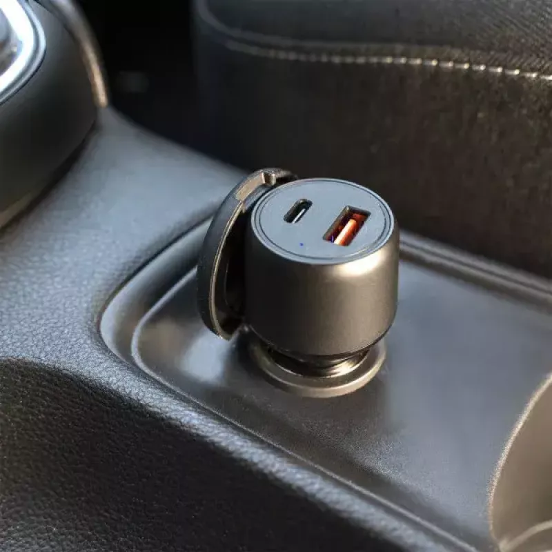 4smarts VoltRoad Ultimate auto nabíjačka pre notebooky, smartfóny a tablety s funkciou rýchleho nabíjania