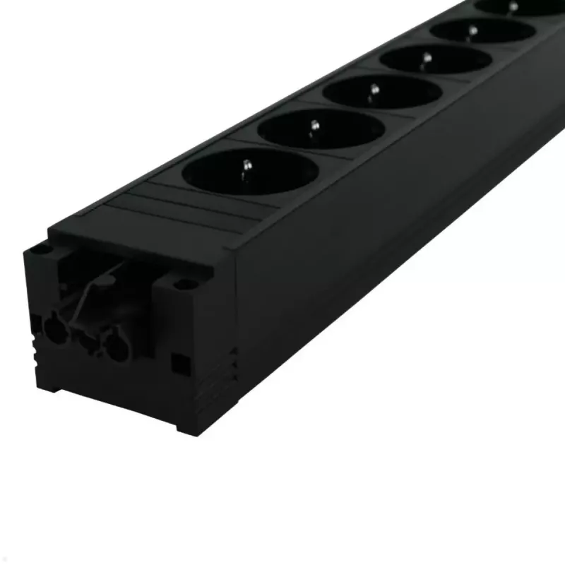 Bachmann STEP BASE 6-násobná zásuvková lišta GST18 6 zásuviek 250V 16A