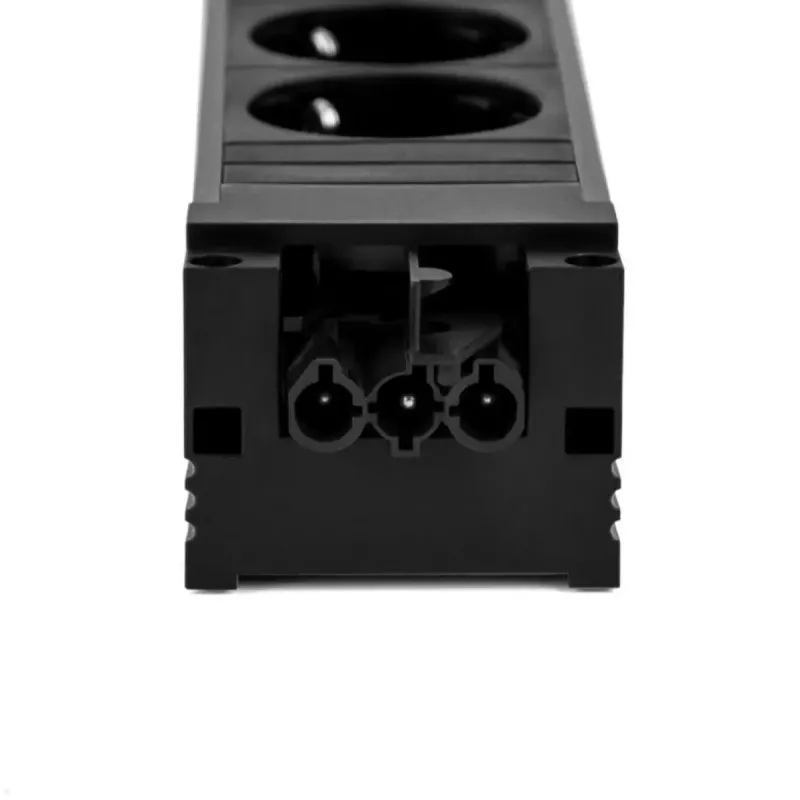 Bachmann STEP BASE 6-násobná zásuvková lišta GST18 6 zásuviek 250V 16A