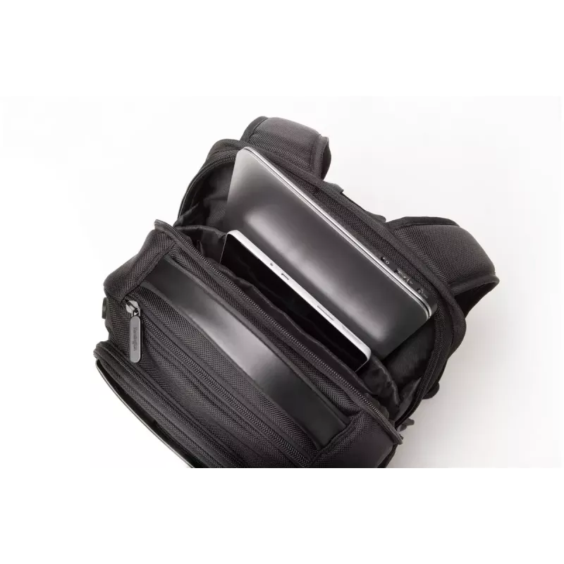 Batoh Kensington Contour 2.0 14 palcov Executive laptop batoh