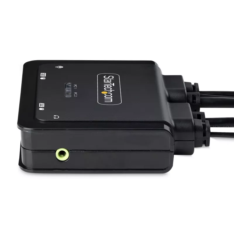 StarTech.com 2-portový USB-C káblový KVM switch, 4K 60Hz DisplayPort výstup, kompaktný KVM s integrovanými 1,2m USB Type-C/audio káblami, napájaný zbernicou - diaľkový ovládač/hotkey prepínanie