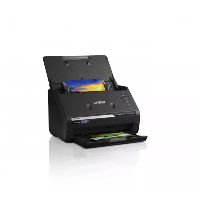 Epson FastFoto FF-680W skener s podávačom 600 x 600 DPI A4 čierny