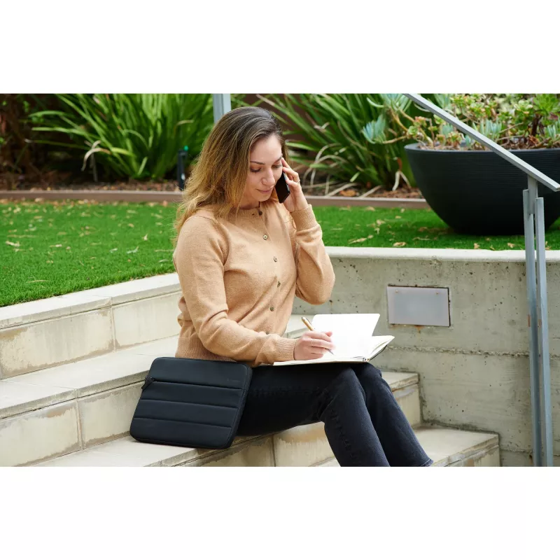 Puzdro na notebook Kensington K60394WW 35.6 cm 14 palcov čierne