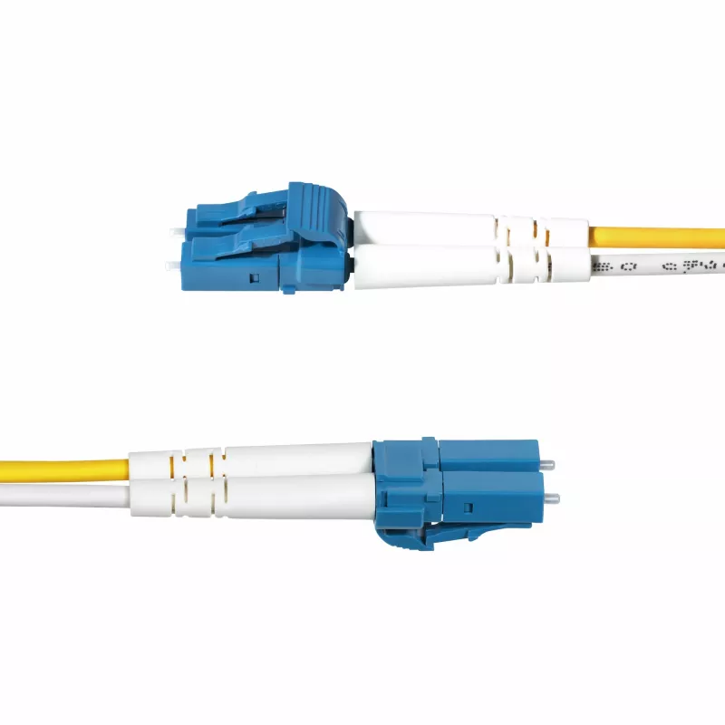 StarTech.com 1m (3.3ft) LC na LC (UPC) OS2 Singlemode Duplex optický kábel, 9/125µm, 100G, odolný proti ohybu, nízky útlm – LSZH optický patch kábel