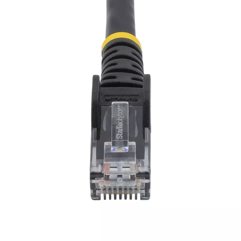 StarTech.com Cat5e Ethernet patch kábel s bezzápadkovými RJ45 konektormi – 10 m, čierny