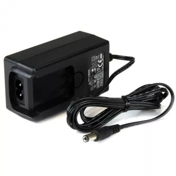 StarTech.com DC napájací zdroj – 5V, 3A, univerzálny, interiér, 100-240 V, 5 V, 3 A, typ M