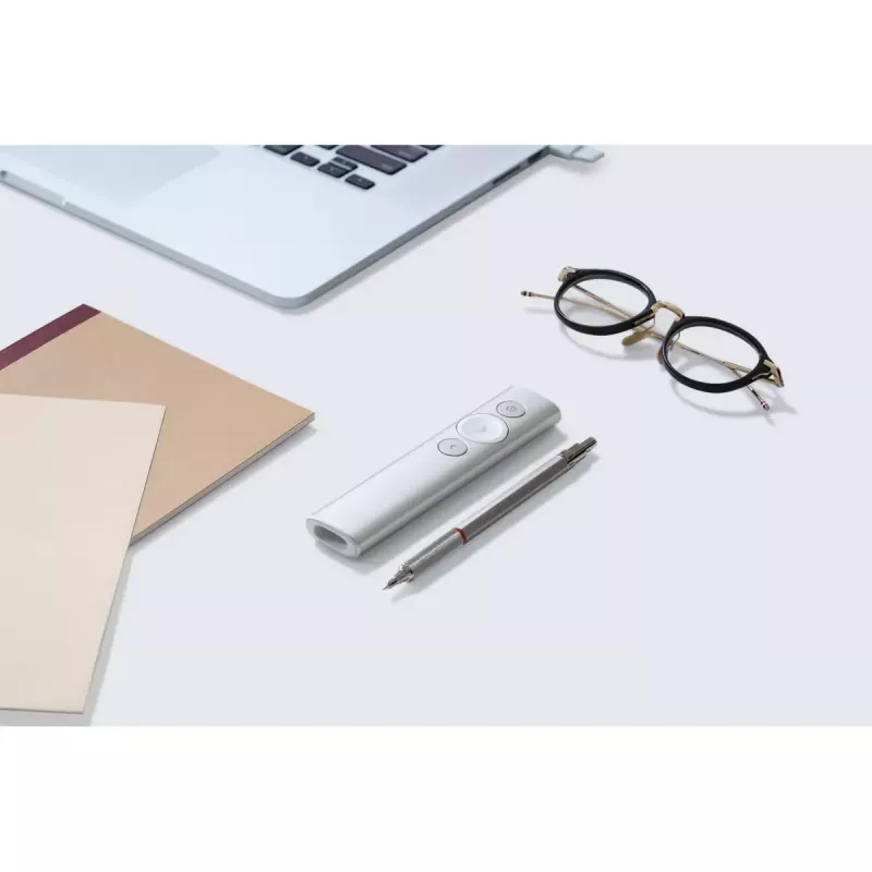 Logitech Spotlight Plus diaľkový ovládač na prezentácie, sivý