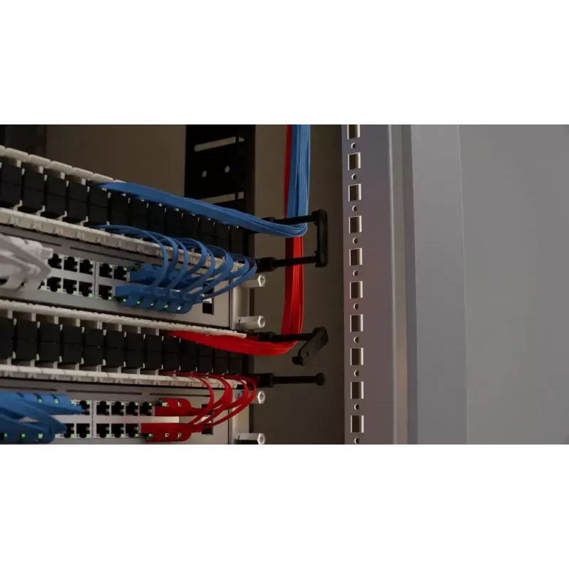 Panel na manažment káblov PATCHBOX Patchcatch Solo 24 ks balenie čierny červený