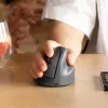 R-Go Tools vertikálna myš R-Go HE Basic, ergonomická myš, stredne veľká (veľkosť ruky ≥ 185 mm), pravoruká, Bluetooth, sivá