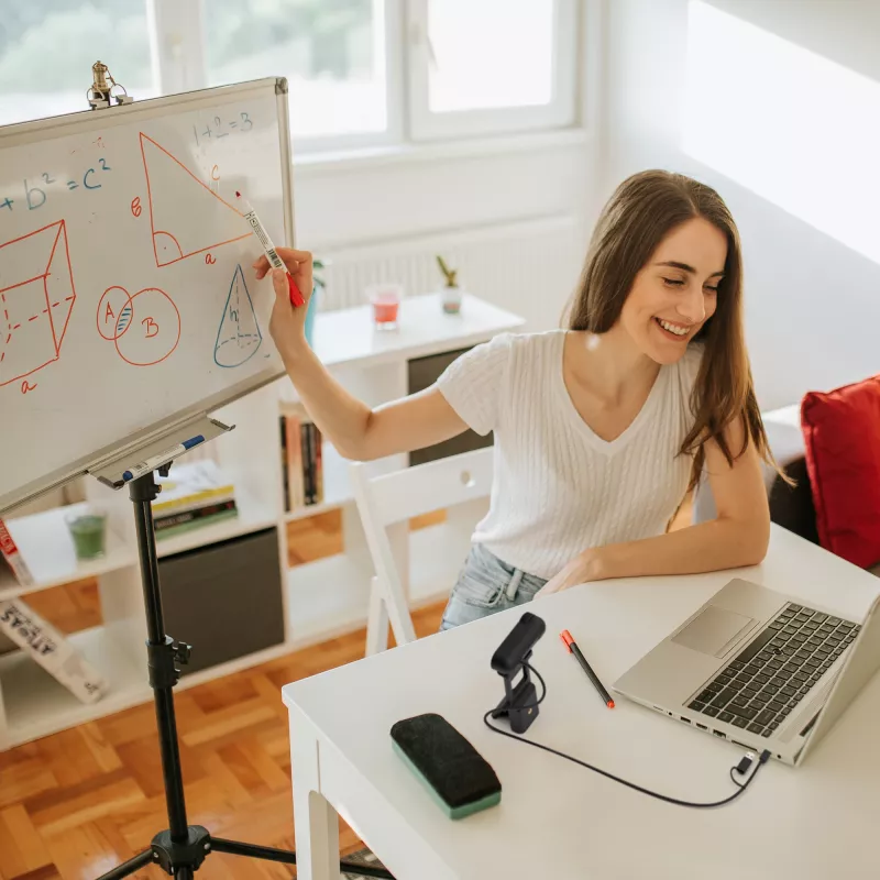 j5create JVU250 HD webkamera s automatickým a manuálnym prepínačom zaostrenia