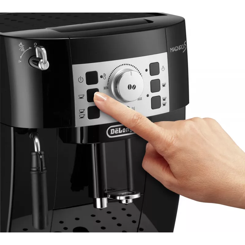 De’Longhi Magnifica ECAM22.115.B S automatický kávovar