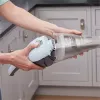 Ručný vysávač Black & Decker NVC215W