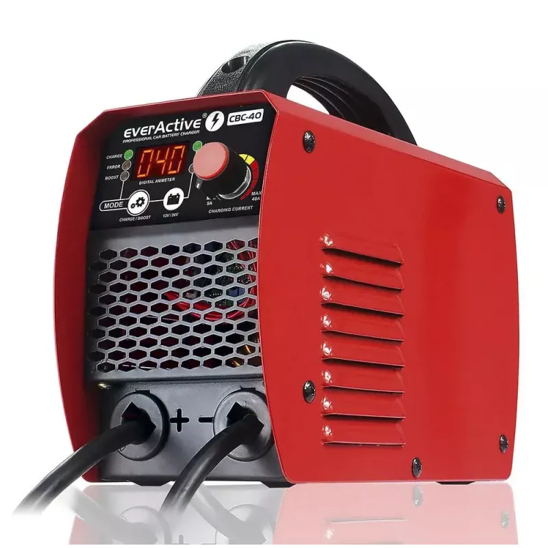 Nabíjačka do auta everActive CBC40 12V/24V, nabíjačka autobatérií kompatibilná so systémami 12V a 24V