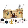 LEGO Harry Potter sada Hogwarts Prvá hodina lietania 76395 s minifigúrkami Harryho a Draca