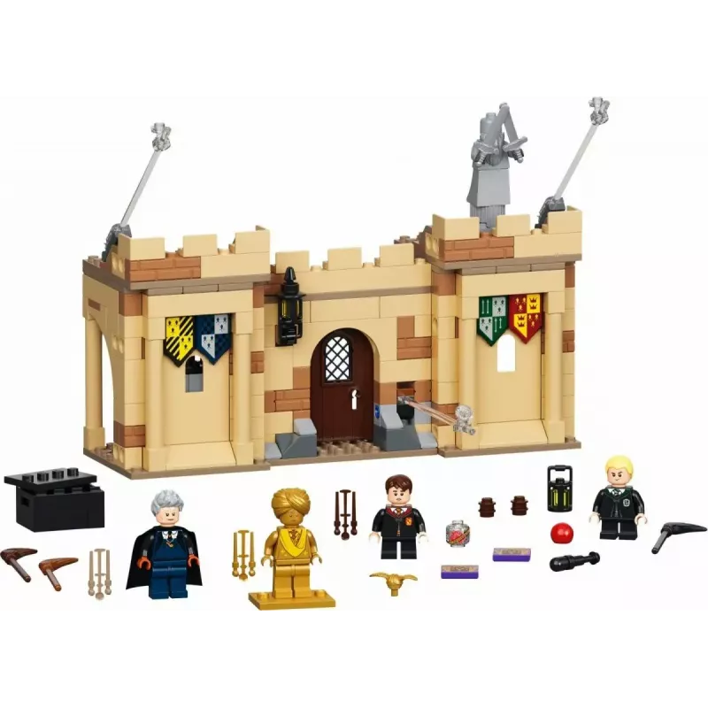 LEGO Harry Potter sada Hogwarts Prvá hodina lietania 76395 s minifigúrkami Harryho a Draca