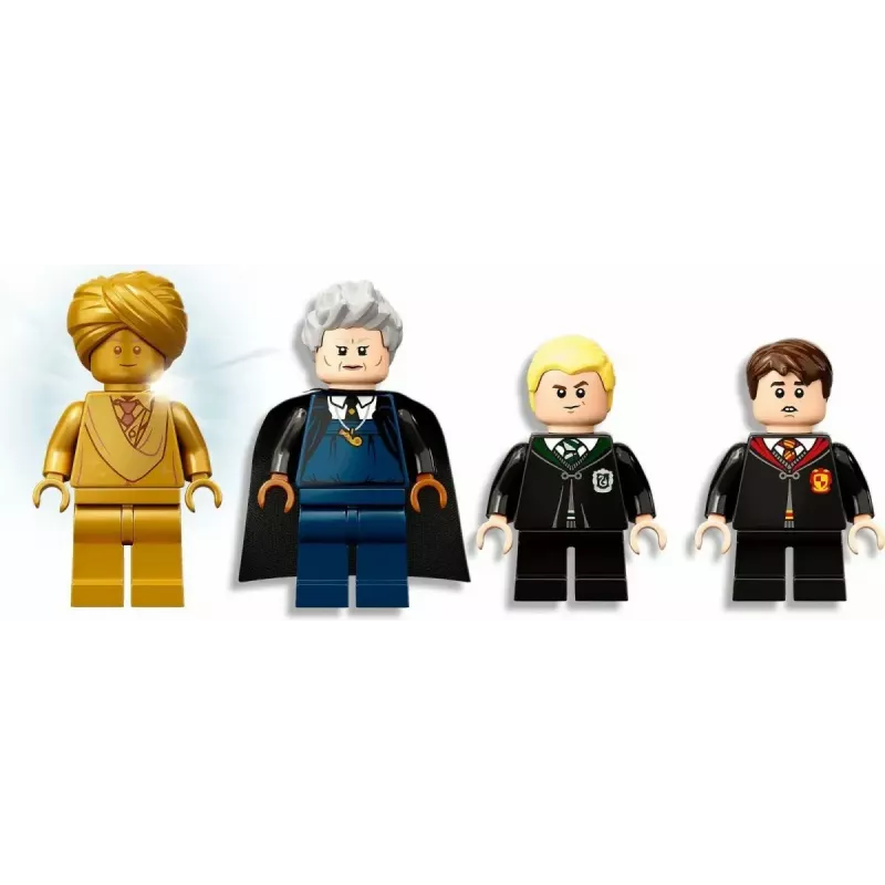 LEGO Harry Potter sada Hogwarts Prvá hodina lietania 76395 s minifigúrkami Harryho a Draca