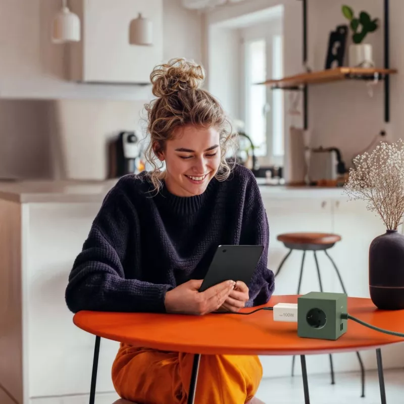 Hama 00201997 mobilná nabíjačka laptop, smartfón, tablet biela AC rýchlonabíjanie interiér