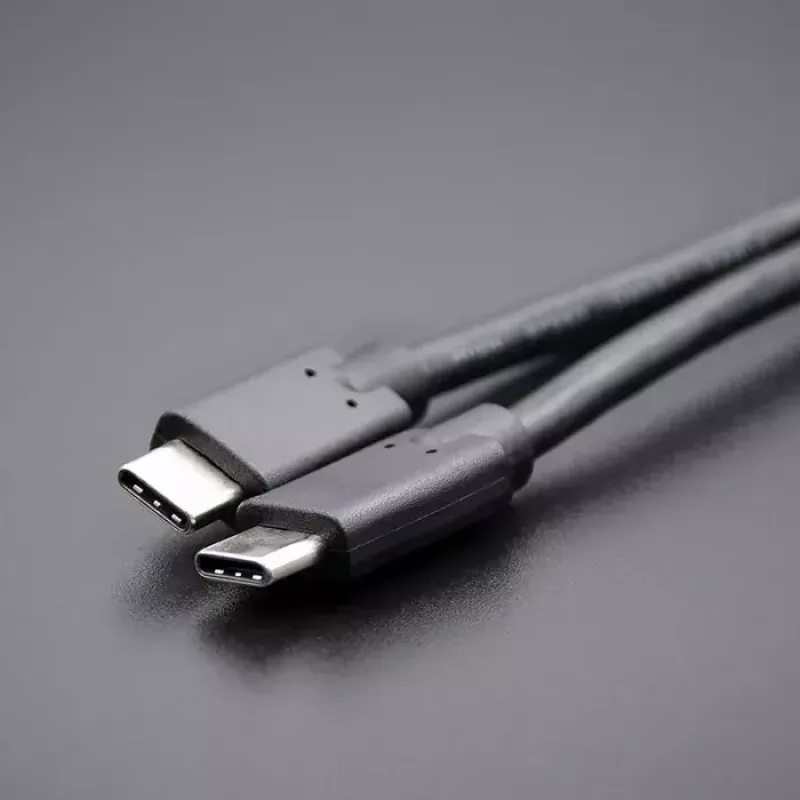 Qoltec 52352 kábel USB-C na USB-C, USB 3.1, 5 Gbit/s, 2,5 m, čierny