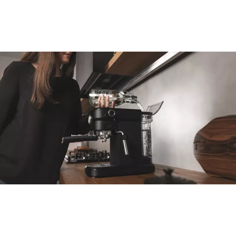 Cecotec Cafelizzia 790 Black Pro espresso kávovar, 1,2 l, 20 bar, čierny