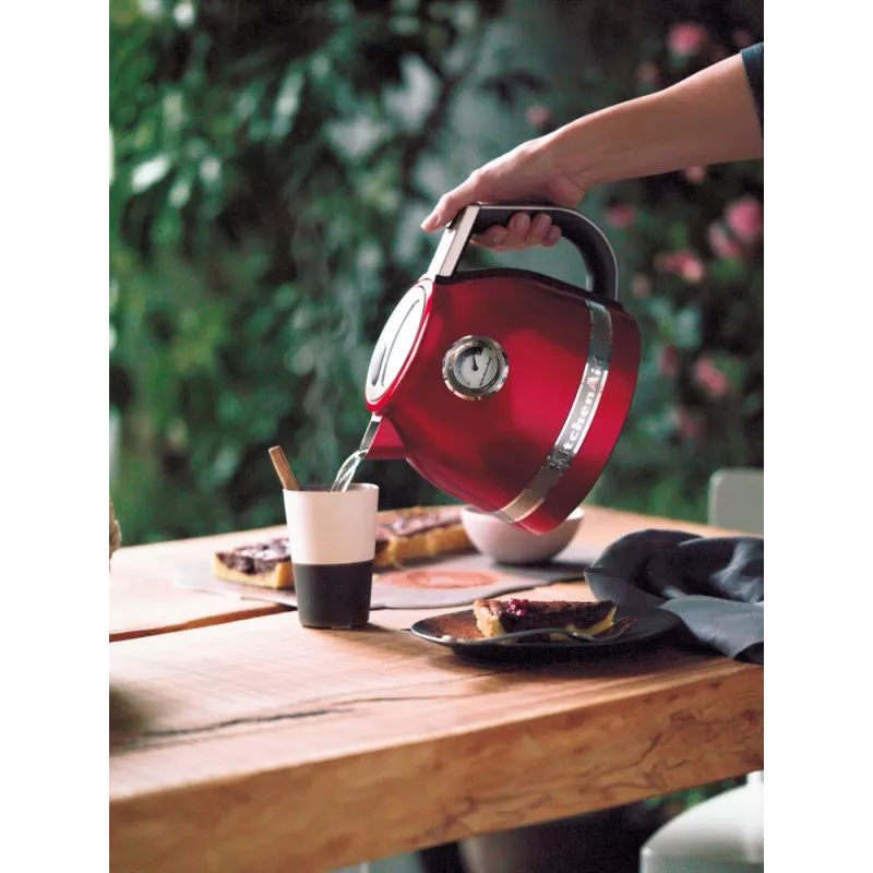 Elektrická kanvica KITCHENAID 1,5 L 2400 W, nerez/hliník, 7 nastavení teploty, Imperial Red