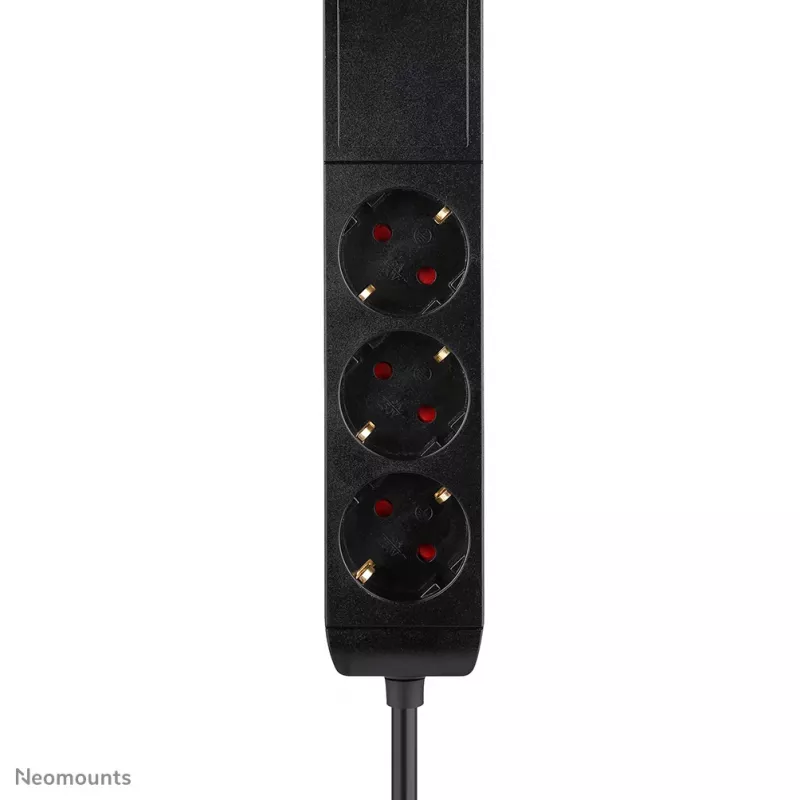 Neomounts DS22-840BL6 stolová zásuvka so svorkou a USB-C a USB-A konektormi – rýchle nabíjanie