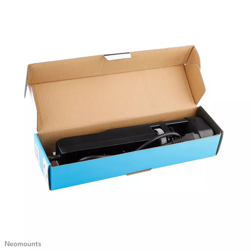 Neomounts DS22-840BL6 stolová zásuvka so svorkou a USB-C a USB-A konektormi – rýchle nabíjanie