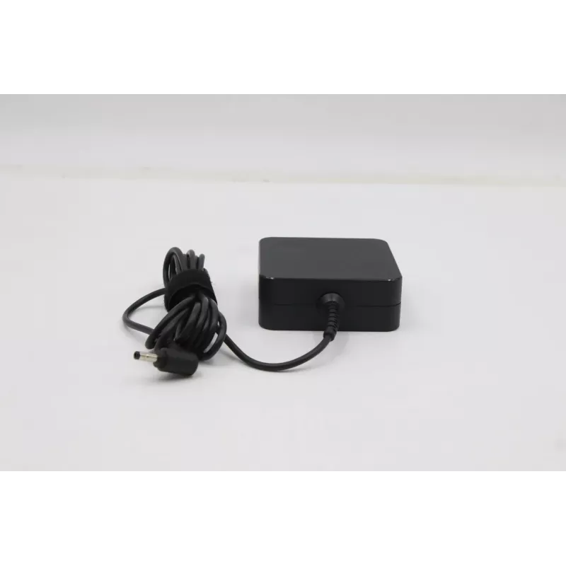 Lenovo 01FR146 napájací zdroj/invertor interiérový 65 W čierny