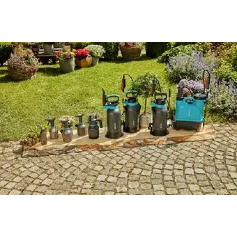 Chrbtový postrekovač Gardena 11130-20
