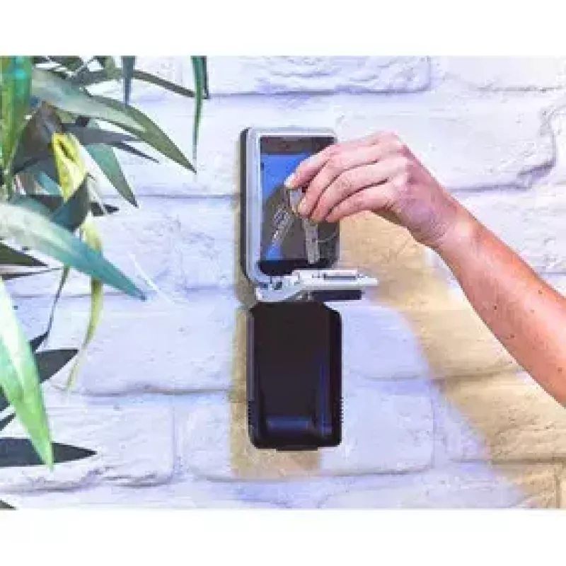 Nástenný trezor MASTER LOCK stredný osvetlený otočný gombík kľúčový trezor Select Access® sivá