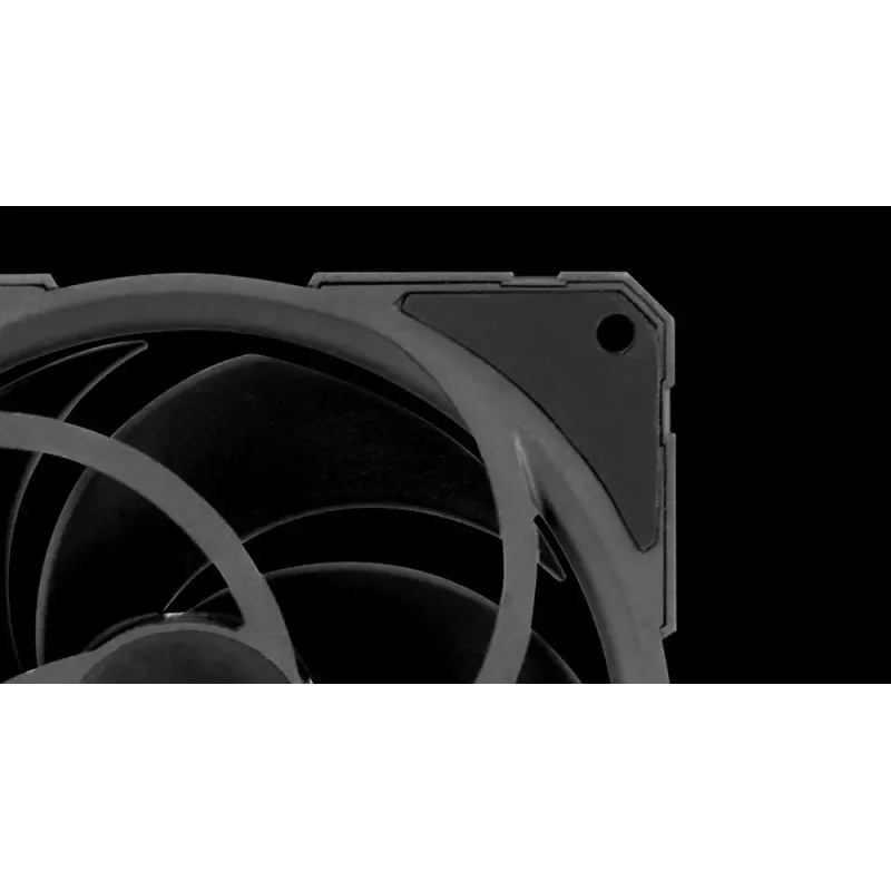 ARCTIC BioniX P120 A-RGB tlakovo optimalizovaný 120-mm ventilátor s A-RGB
