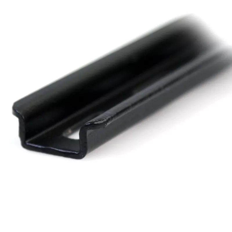 StarTech.com nastaviteľná racková montážna sada na lištu s Top-Hat/Mini/G lištami
