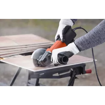 Uhlová brúska Black & Decker BEG110-QS