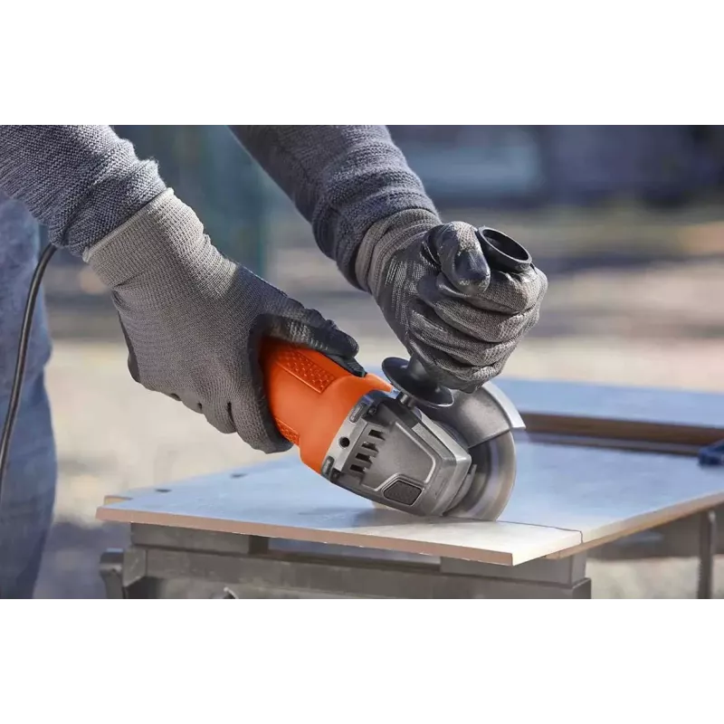 Uhlová brúska Black & Decker BEG110-QS