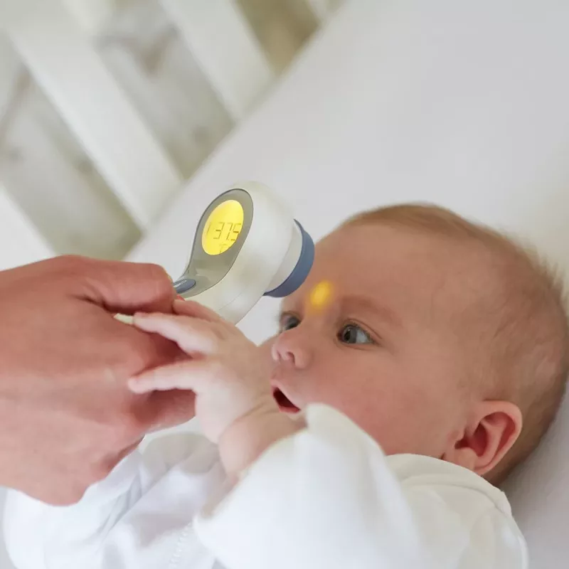 Braun BNT300WE digitálny telesný teplomer diaľkový senzorový teplomer biela čelo tlačidlá