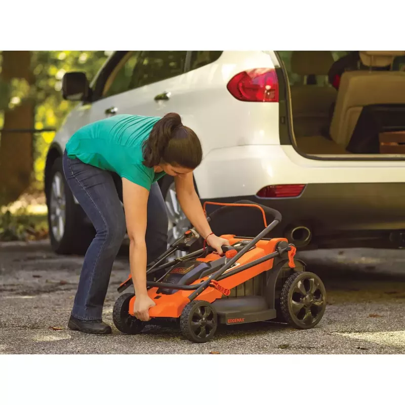 Ručná kosačka na trávu Black & Decker LM2000-QS
