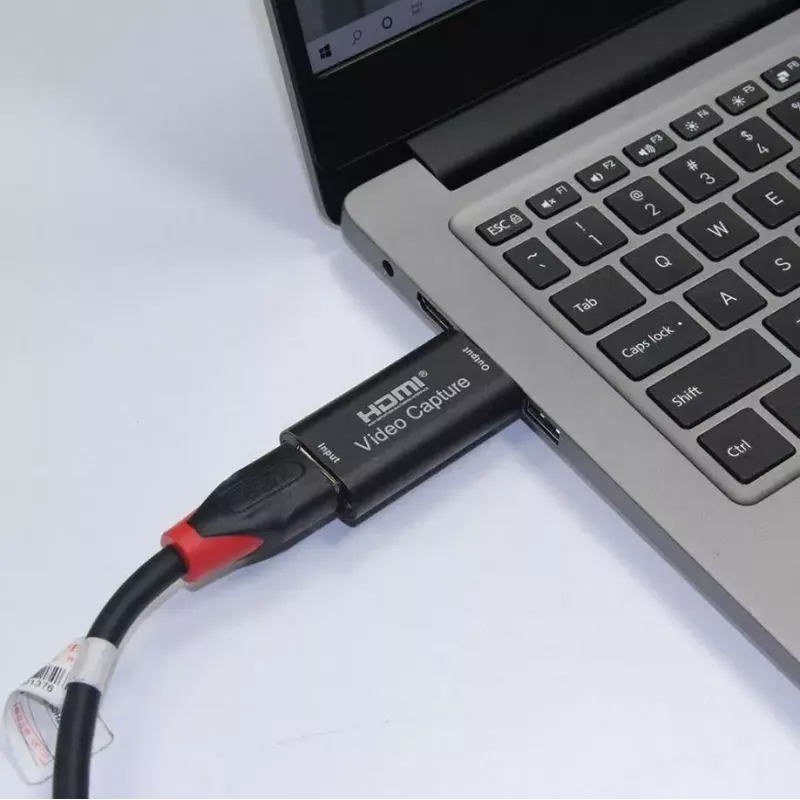 Microconnect MC-GEN-CH USB grafický adaptér 3840 x 2160 pixelov čierny