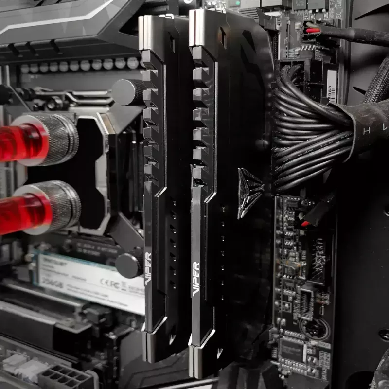 Patriot Memory Viper Steel DDR4 8 GB 3600 MHz pamäť