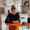 Hama 00201995 nabíjačka pre mobilné zariadenia smartphone biela AC rýchlonabíjanie interiér, exteriér