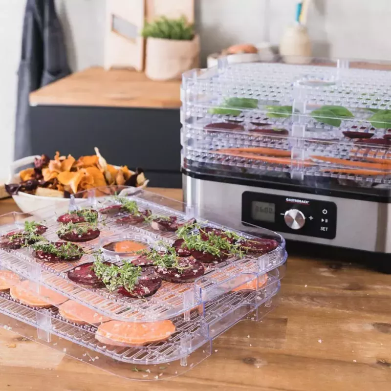 Odšťavovač Gastroback Design Natural Plus čierna nerezová oceľ