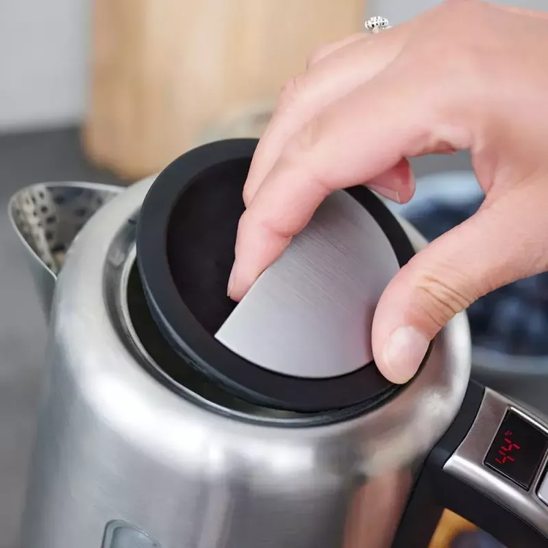 Elektrická kanvica Gastroback 1,7 L 3000 W čierna nerez