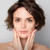 HoMedics FAC-HY100 prístroj na starostlivosť o pleť hydradermabraziálny čistič transparentná, biela