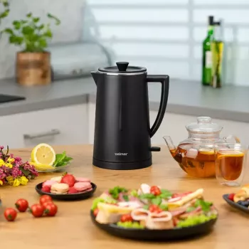 Rýchlovarná kanvica Zelmer 1,7 L 1500 W čierna