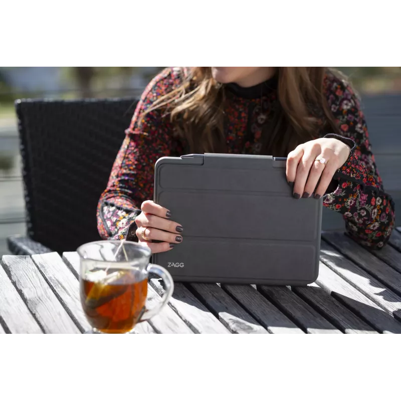 ZAGG Klávesnica Pro Keys with Trackpad-Apple-iPad 10.2-čierna/sivá-nemčina