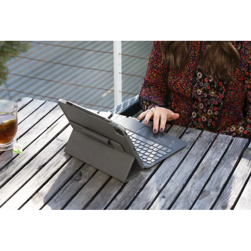 ZAGG Klávesnica Pro Keys with Trackpad-Apple-iPad 10.2-čierna/sivá-nemčina