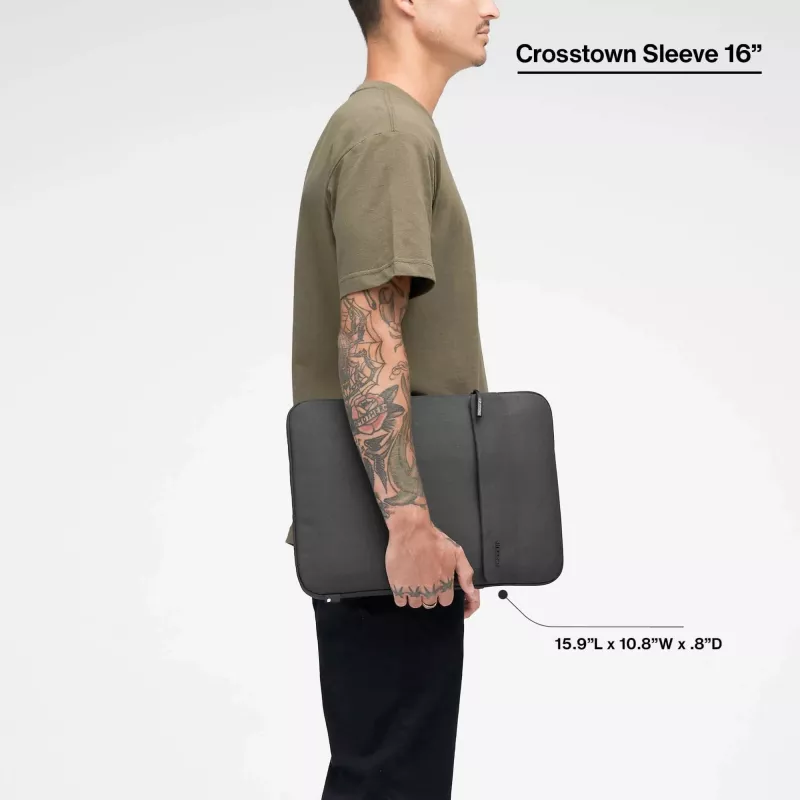 Incase Crosstown Sleeve s Woolenex pre 16-palcový laptop