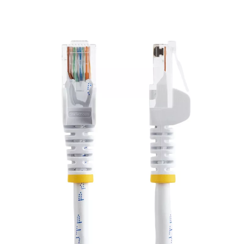 StarTech.com Cat5e ethernetový patch kábel s RJ45 konektormi bez západky – 5 m, biely
